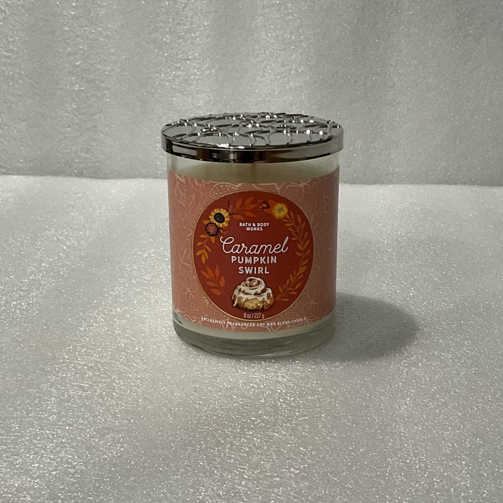 Bath and Body Works Pumpkin Caramel Swirl Single Wick Candle